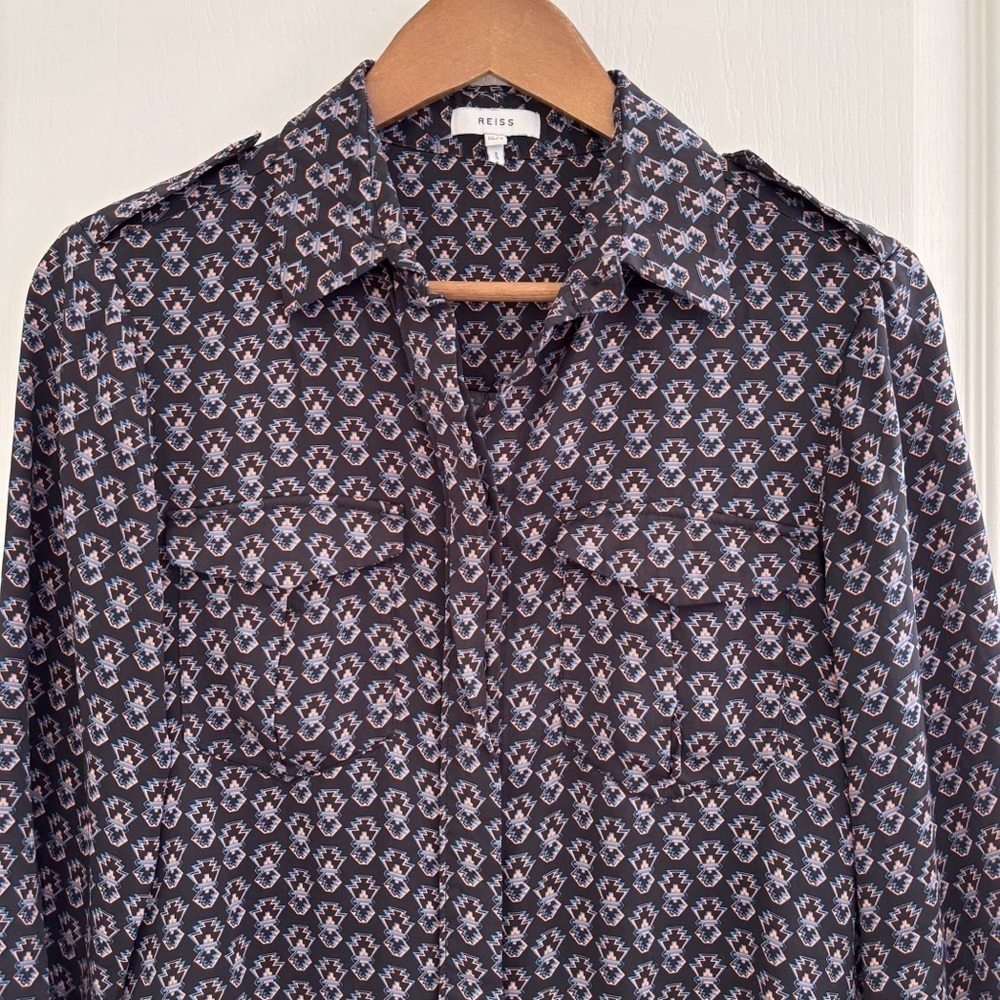 REISS Lola Aztec Pattern Button Front Shirt Sz 2 Tailored Office - Picture 3 of 9